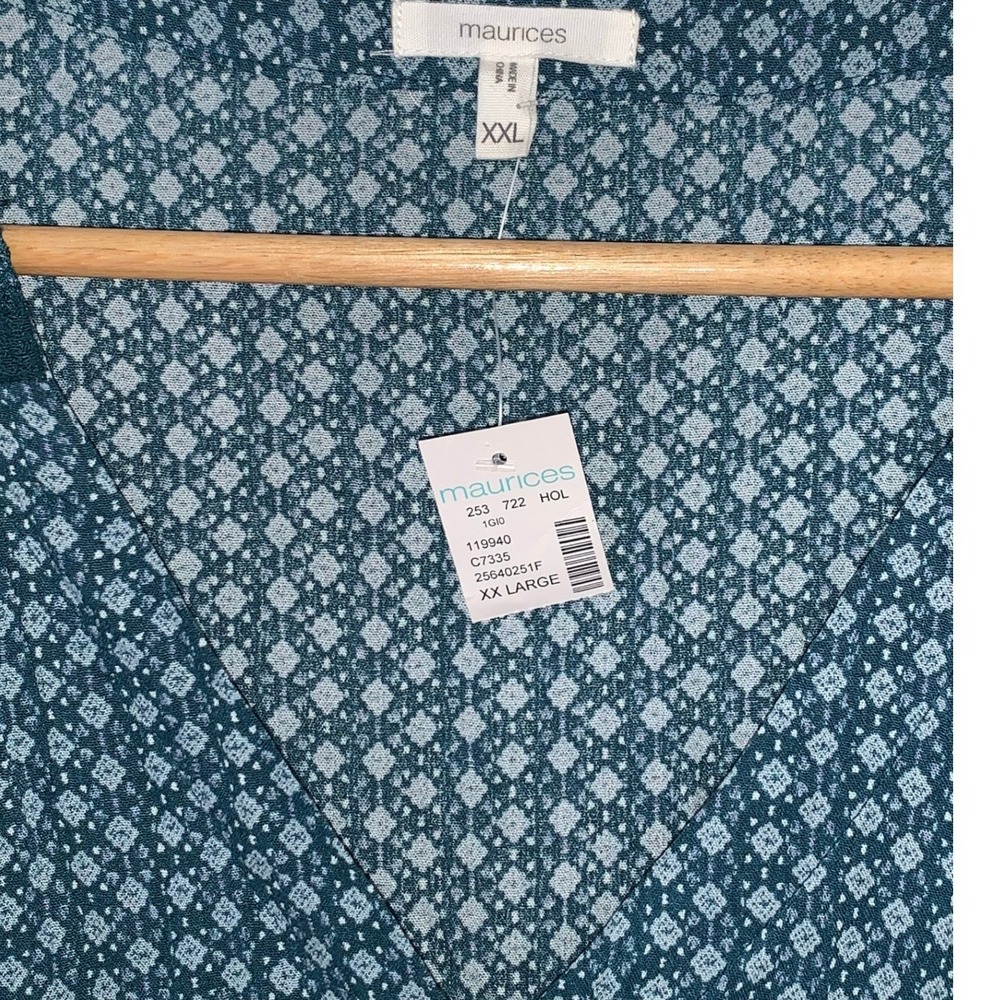 Maurices Womens XXL Teal Geometric Print Lace Detail Long Sleeve Blouse Top - Picture 3 of 10